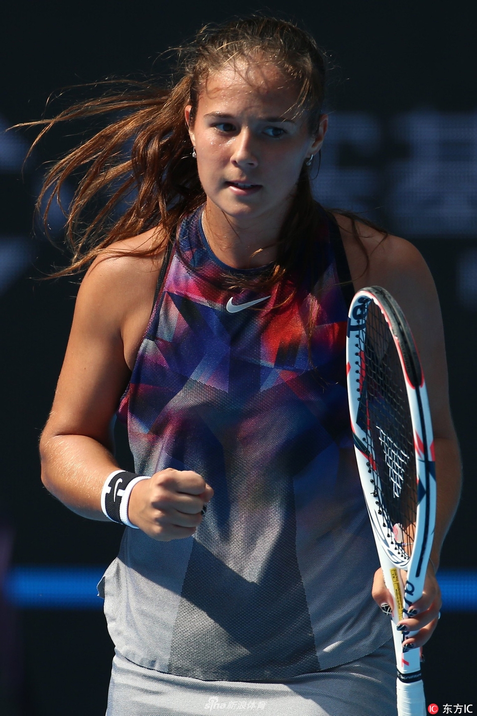 的舞台上 的舞台上