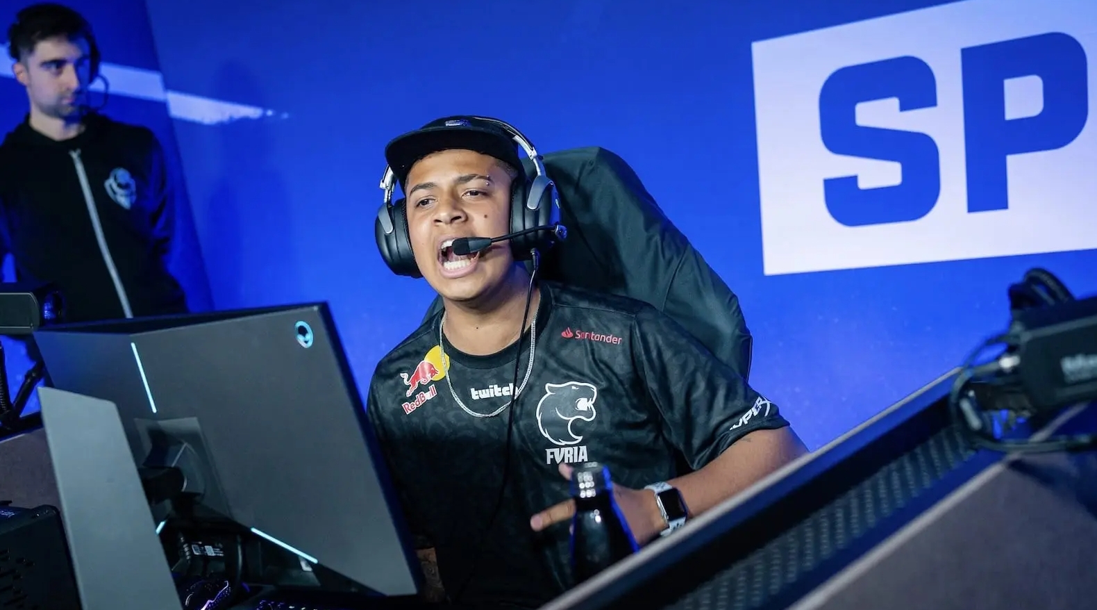 守出色的悍 守出色的悍