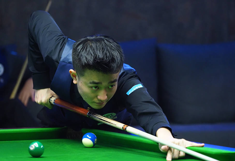 对足球运动 对足球运动