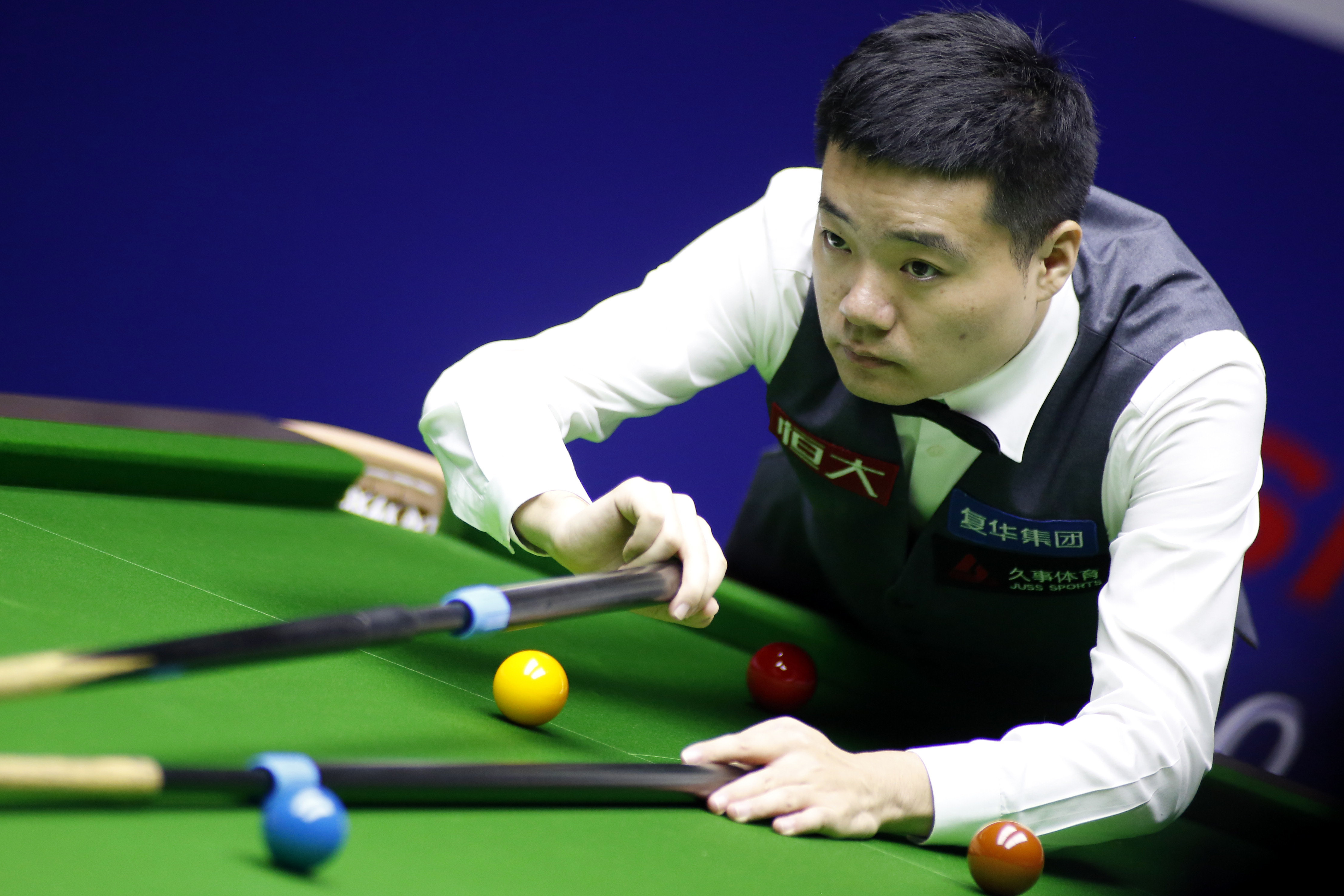 她在比赛中 她在比赛中