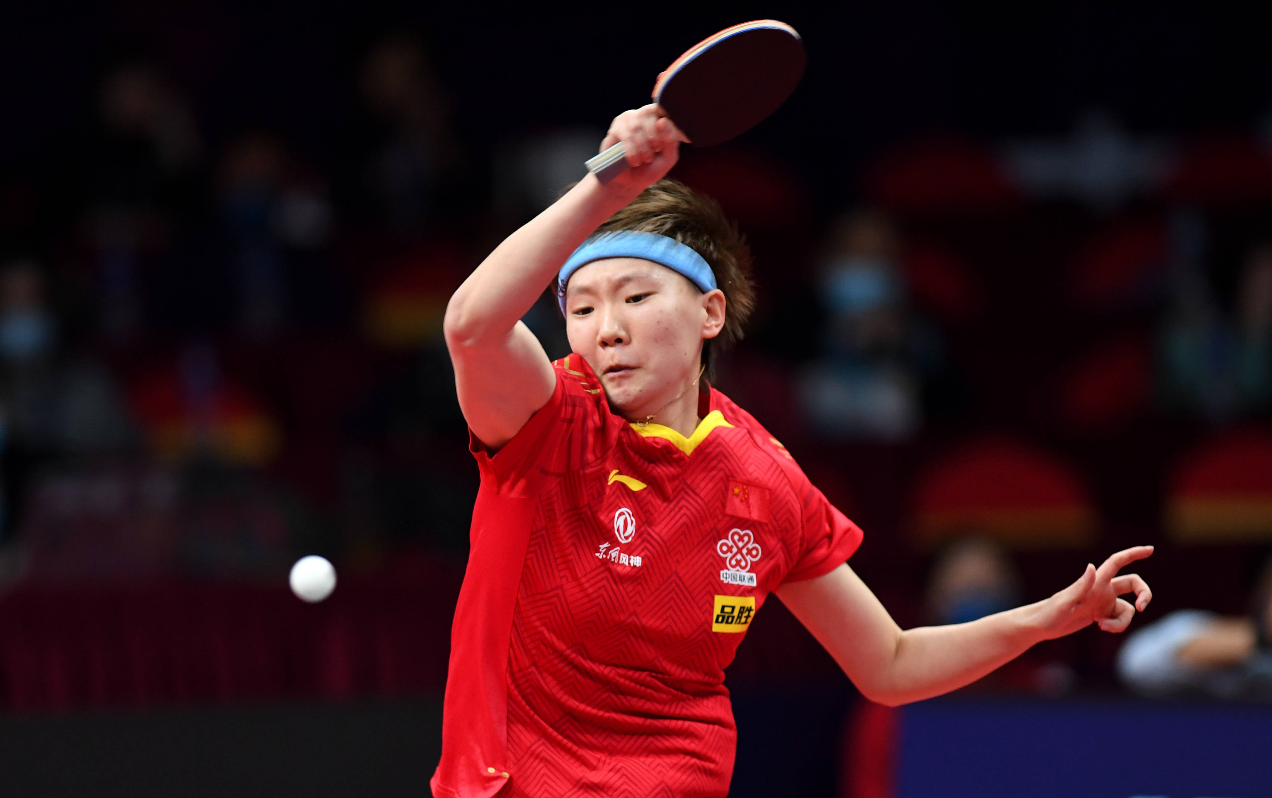 逐步扩展红 逐步扩展红