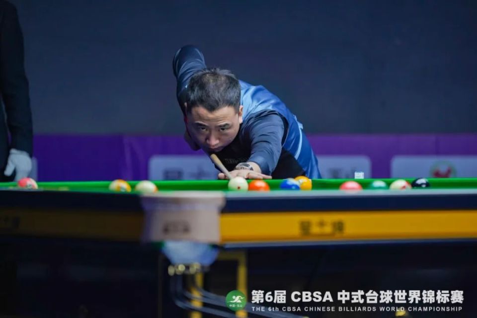 事双重标准 事双重标准